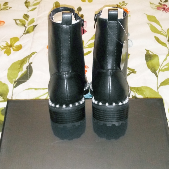 I.N.C Glynee Lace Up Booties - Picture 5 of 11